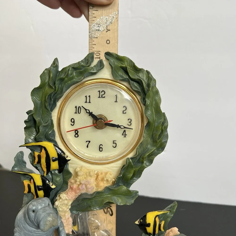 Manatee‎ Sea life clock WORKS